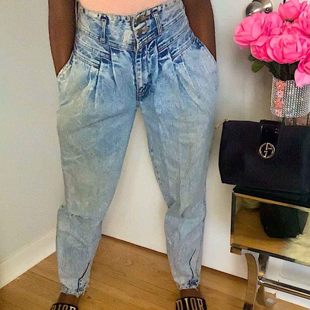 Baby blue jeans